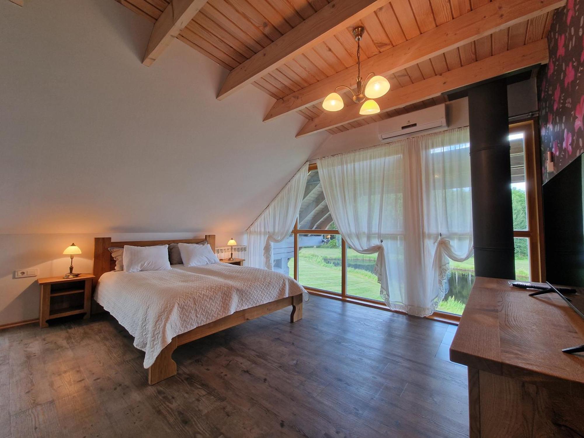 Roksala Guest House Taruciai ภายนอก รูปภาพ