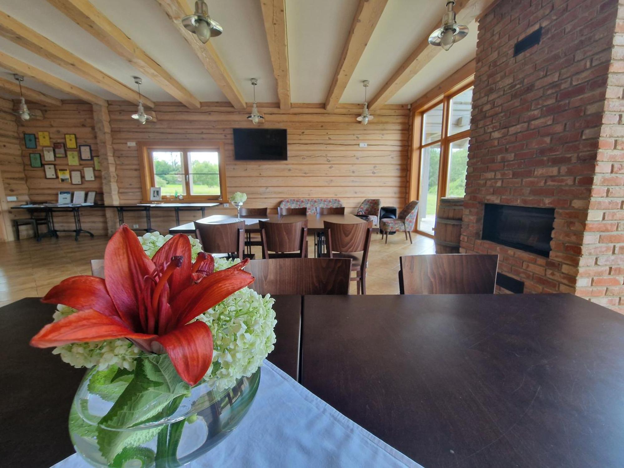 Roksala Guest House Taruciai ภายนอก รูปภาพ